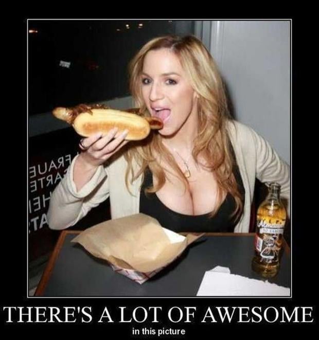 sexy girl eats hot dog, funny demotivational posters