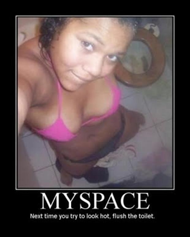 profile-picture-for-myspace-poop-in-the-toilet.jpg