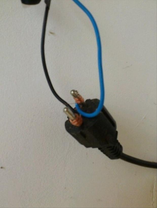 there i fixed it, hot wires