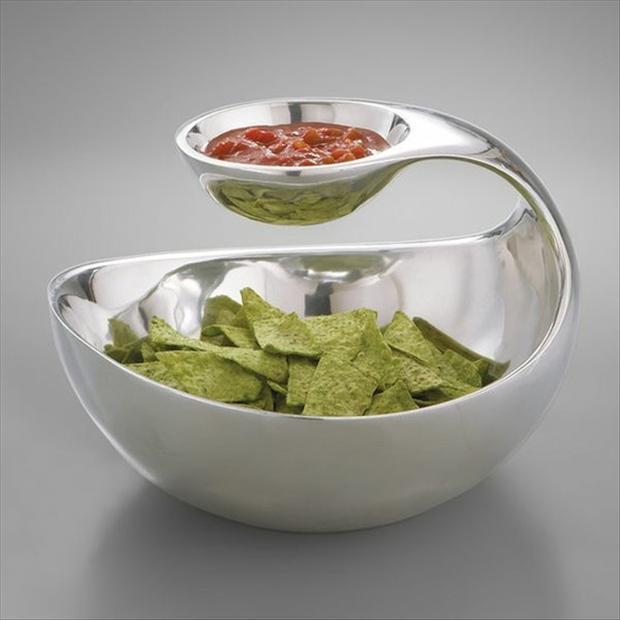 chip dip bowls