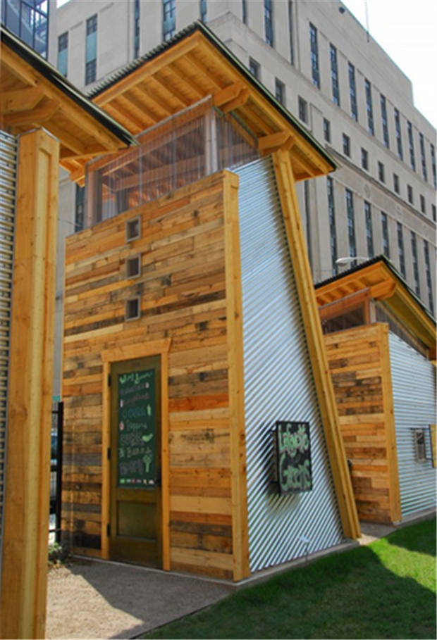 42 Amazing Uses For Old Pallets