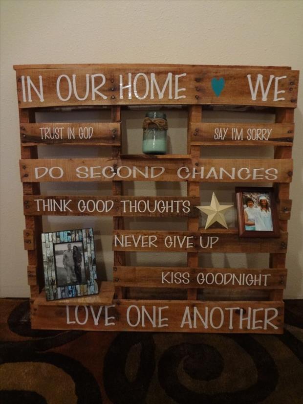 Fun Uses For Old Pallets  24 Pics