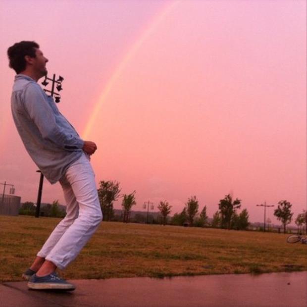 funny pictures of rainbows and guys, dumpaday (14)