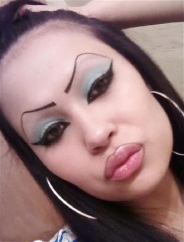 funny eyebrows (1)