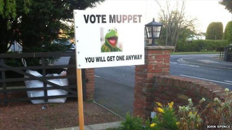 funny voting signs (16)