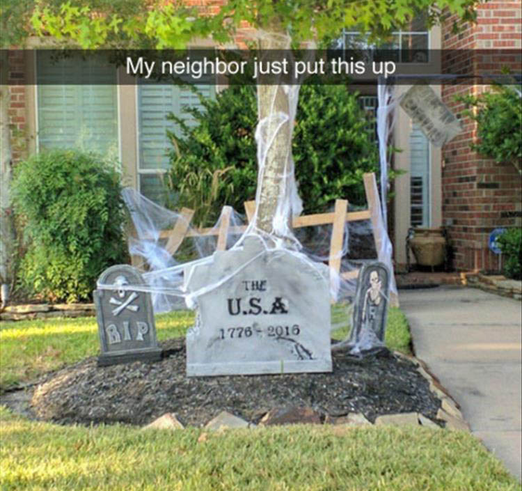 funny-halloween-decorations