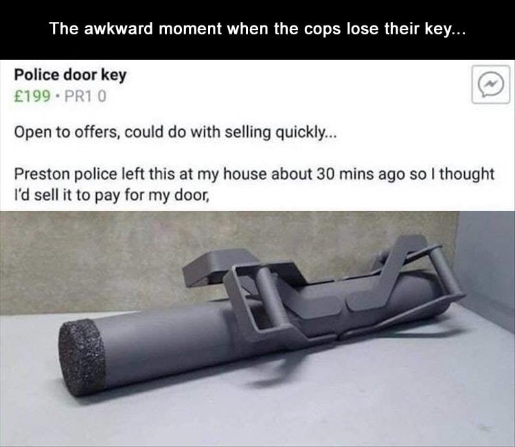 the-awkward-moment-when-the-police-lose-their-key.jpg